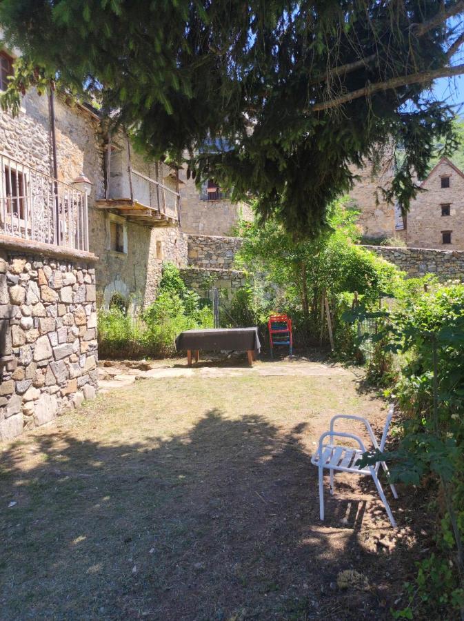 Antigua Casa Chato - Tucasaenlospirineos El Pueyo de Jaca Buitenkant foto